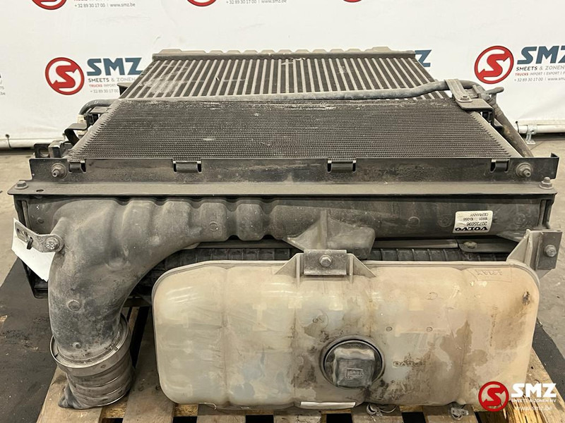 Volvo Occ radiator + intercooler Volvo - Kühler für LKW: das Bild 2 Volvo Occ radiator + intercooler Volvo - Kühler für LKW: das Bild 2