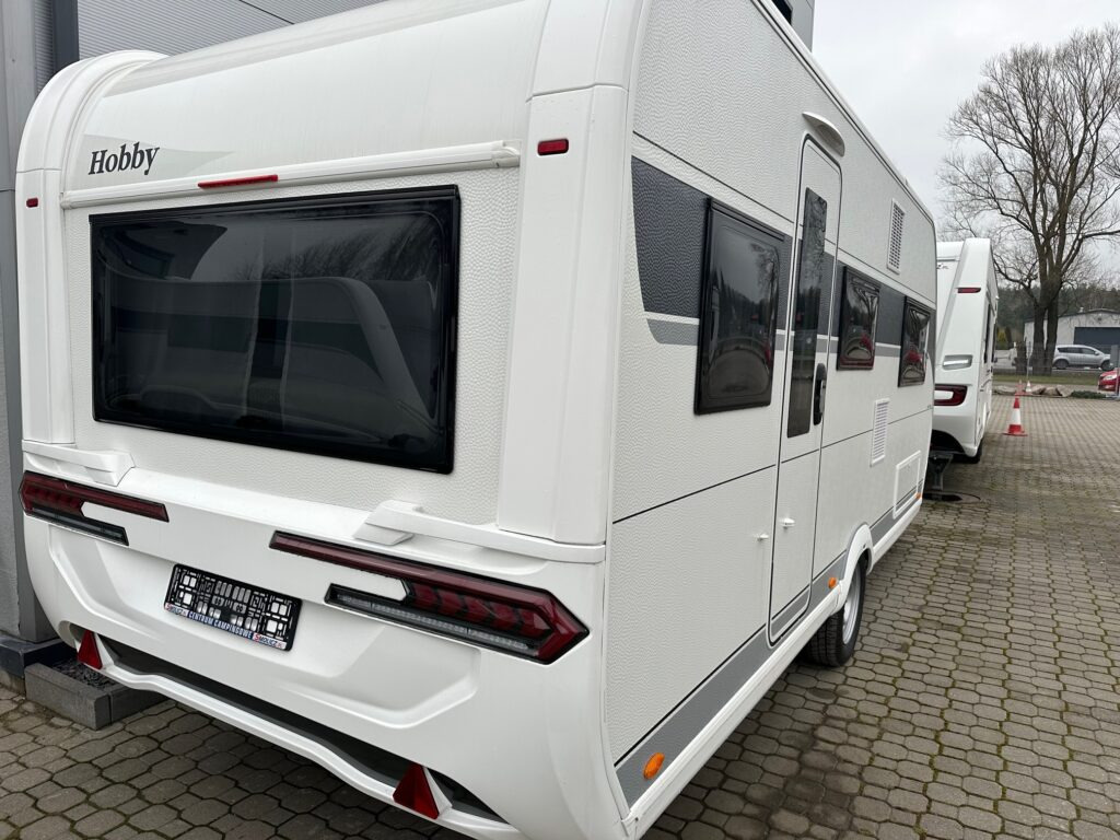 DE LUXE 495 UL 2024 - Wohnwagen: das Bild 4 DE LUXE 495 UL 2024 - Wohnwagen: das Bild 4