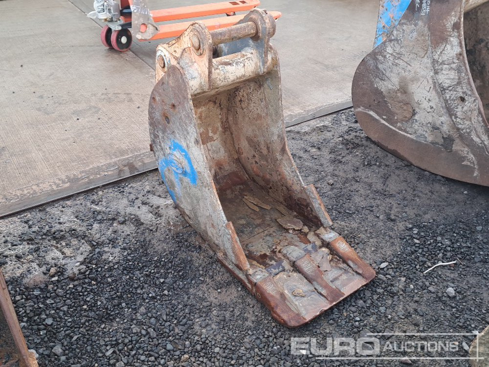 18" Strickland Digging Bucket 50mm Pin to suit 6-8 Ton Excavator - Schaufel: das Bild 1 18" Strickland Digging Bucket 50mm Pin to suit 6-8 Ton Excavator - Schaufel: das Bild 1