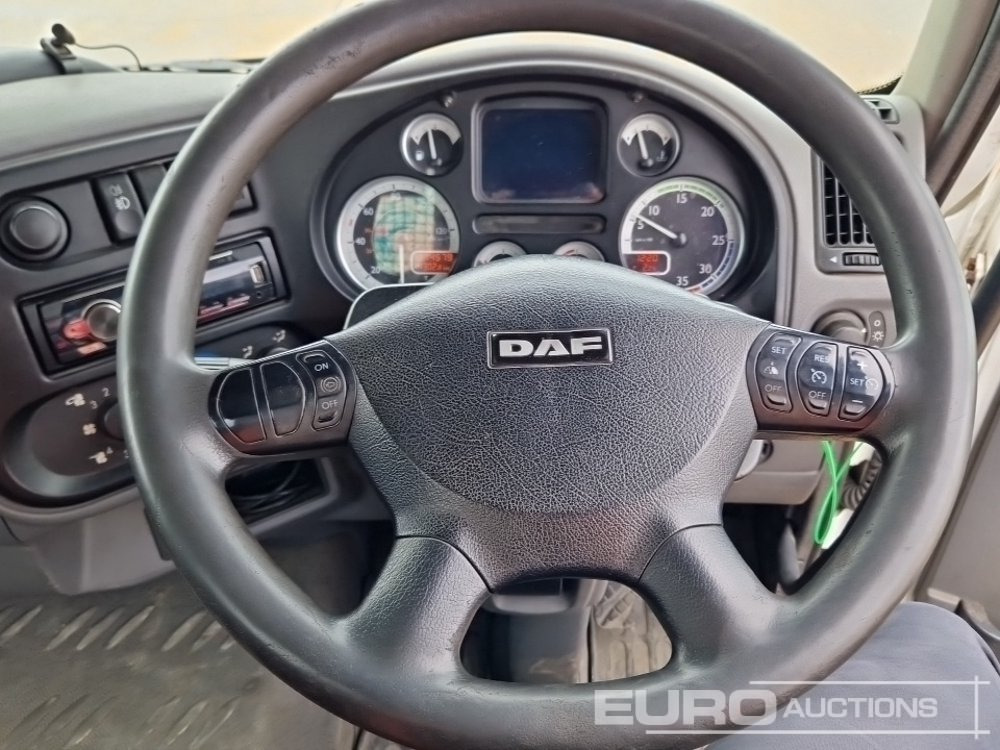 Pritsche LKW Für die Beförderung von schwere Technik 2008 DAF LF55-220: das Bild 24