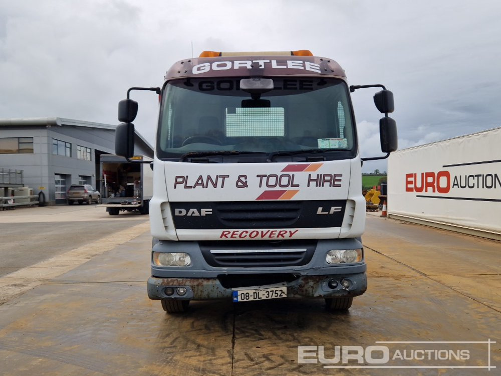 Pritsche LKW Für die Beförderung von schwere Technik 2008 DAF LF55-220: das Bild 8