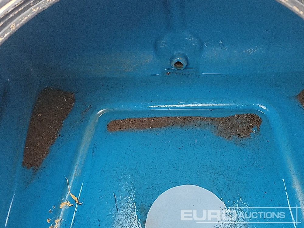 Lagertank 2011 Main Single Axle Plastic Water Bowser: das Bild 15 Lagertank 2011 Main Single Axle Plastic Water Bowser: das Bild 15