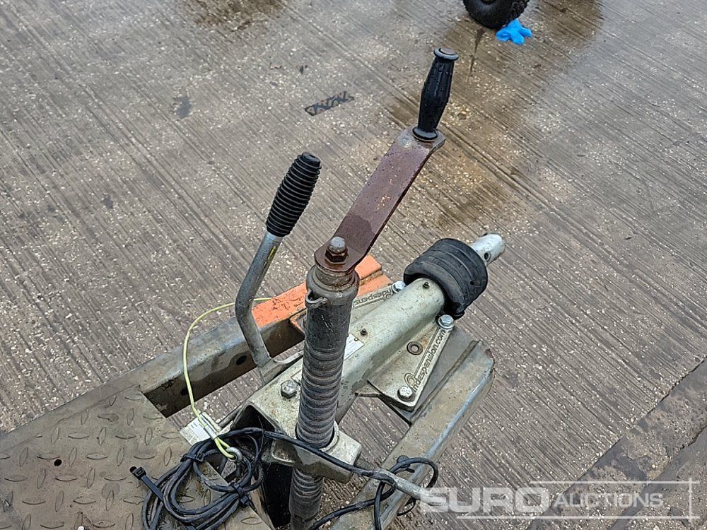 Lagertank 2011 Main Single Axle Plastic Water Bowser: das Bild 12 Lagertank 2011 Main Single Axle Plastic Water Bowser: das Bild 12