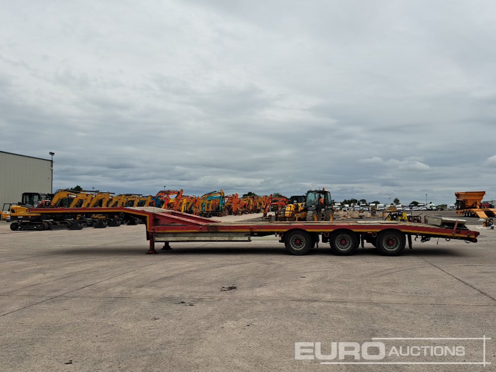 2011 Wraith Tri Axle Stepframe Low Loader Trailer, Winch, Ramps - Tieflader Auflieger: das Bild 2 2011 Wraith Tri Axle Stepframe Low Loader Trailer, Winch, Ramps - Tieflader Auflieger: das Bild 2