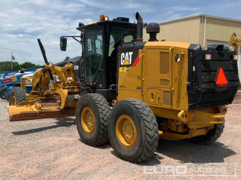 2012 CAT 12M2 - Grader: das Bild 2 2012 CAT 12M2 - Grader: das Bild 2