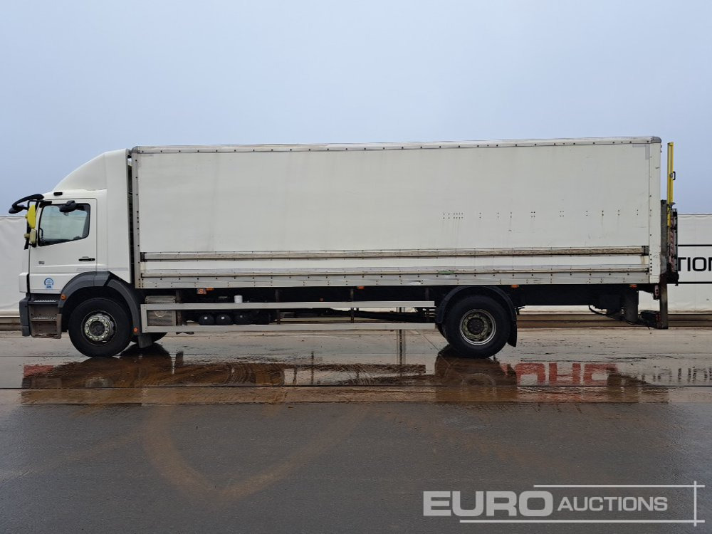 2012 Mercedes 1824 - Koffer LKW: das Bild 2 2012 Mercedes 1824 - Koffer LKW: das Bild 2