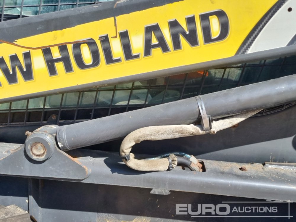 Kompaktlader 2012 New Holland L218: das Bild 34