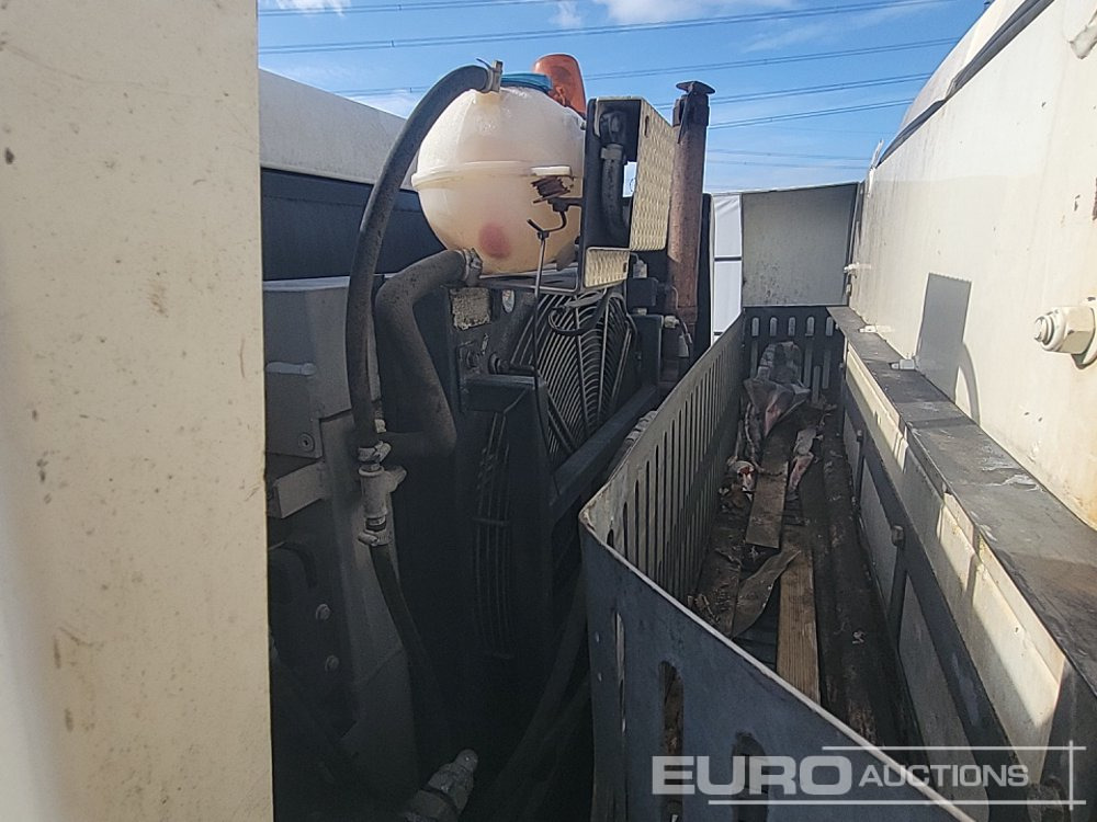 Kehrmaschine 2012 Scarab 4x2 Road Sweeper, Reverse Camera, A/C: das Bild 23