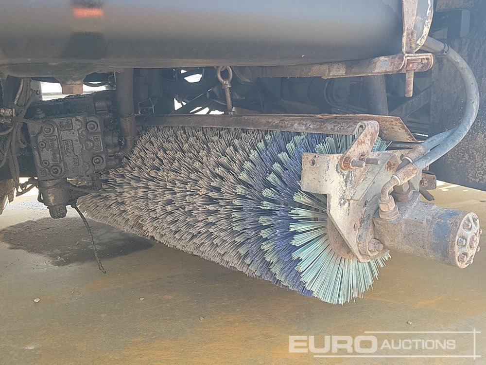 Kehrmaschine 2012 Scarab 4x2 Road Sweeper, Reverse Camera, A/C: das Bild 22