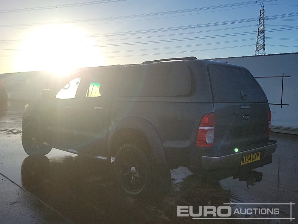 2014 Toyota Hilux Invincible - Pick-up: das Bild 3 2014 Toyota Hilux Invincible - Pick-up: das Bild 3