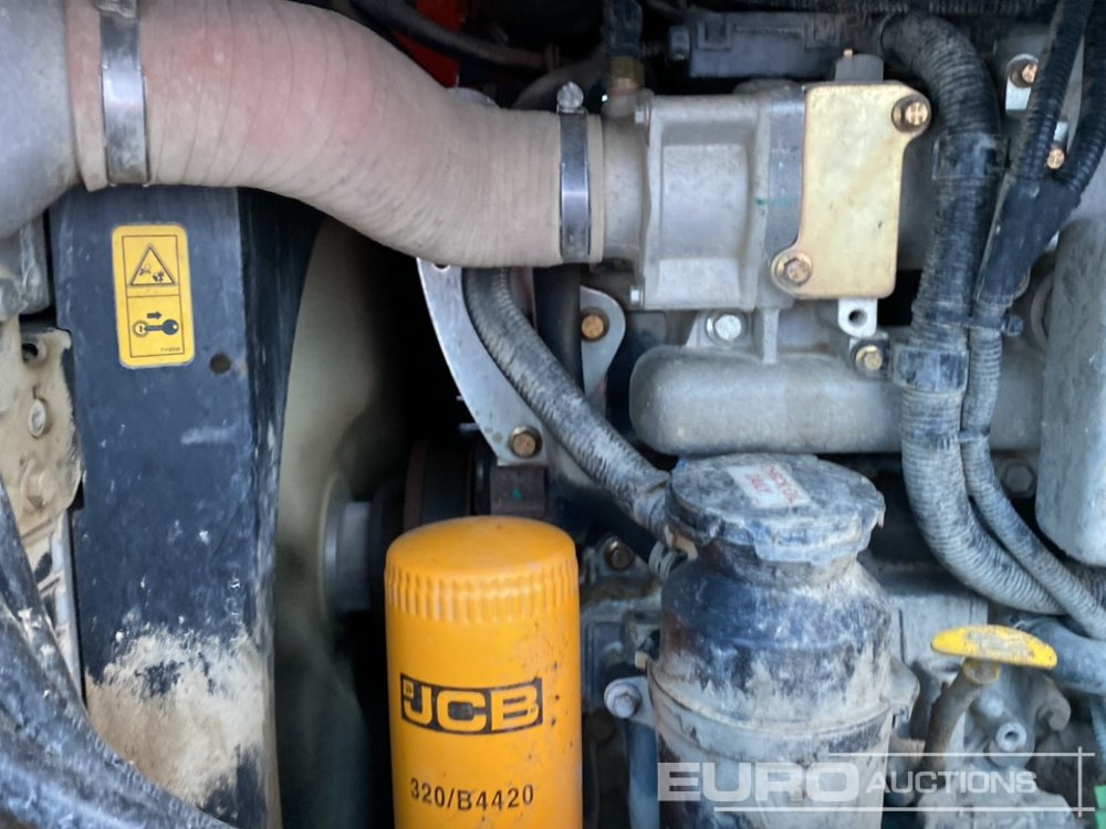 Mini-Kipper 2015 JCB 6TST: das Bild 29 Mini-Kipper 2015 JCB 6TST: das Bild 29