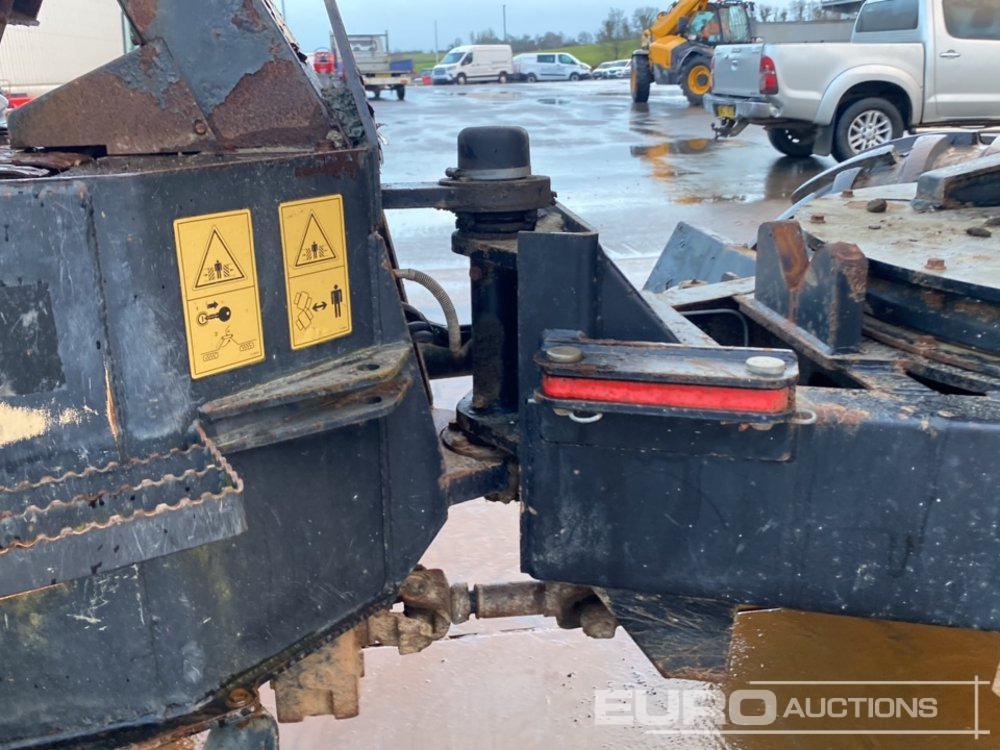 Mini-Kipper 2015 JCB 6TST: das Bild 34 Mini-Kipper 2015 JCB 6TST: das Bild 34