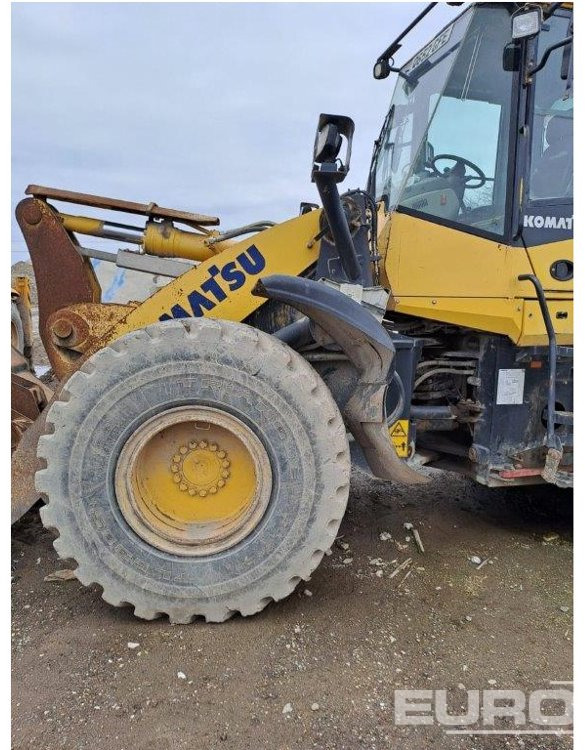 2015 Komatsu WA320-7 - Radlader: das Bild 2 2015 Komatsu WA320-7 - Radlader: das Bild 2