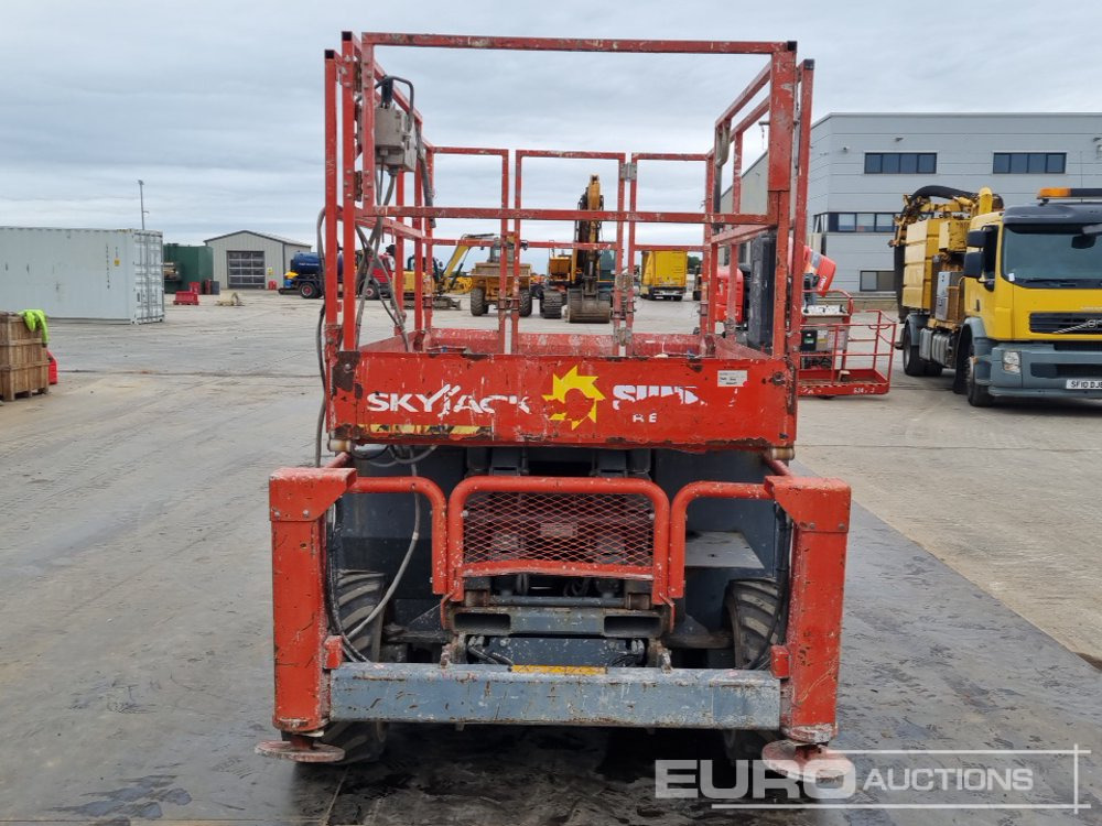 Arbeitsbühne 2015 SkyJack SJ6826RT: das Bild 8