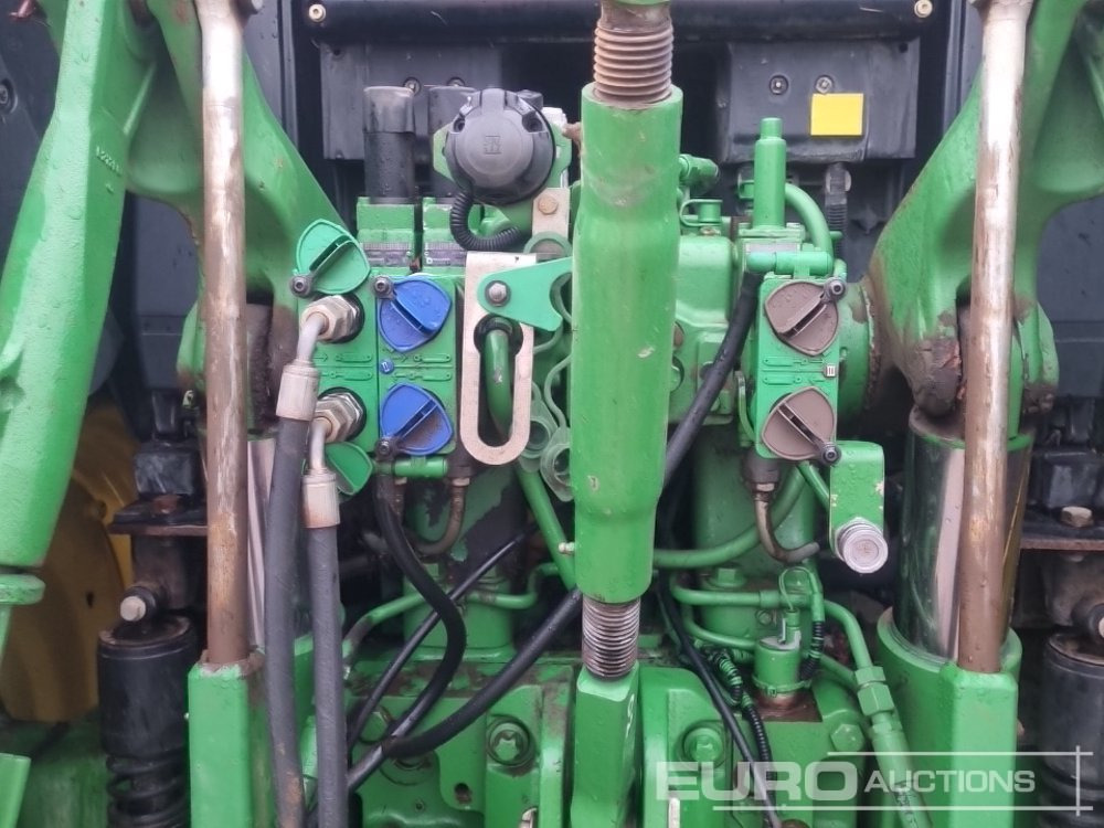 Traktor 2016 John Deere 6155M: das Bild 16 Traktor 2016 John Deere 6155M: das Bild 16