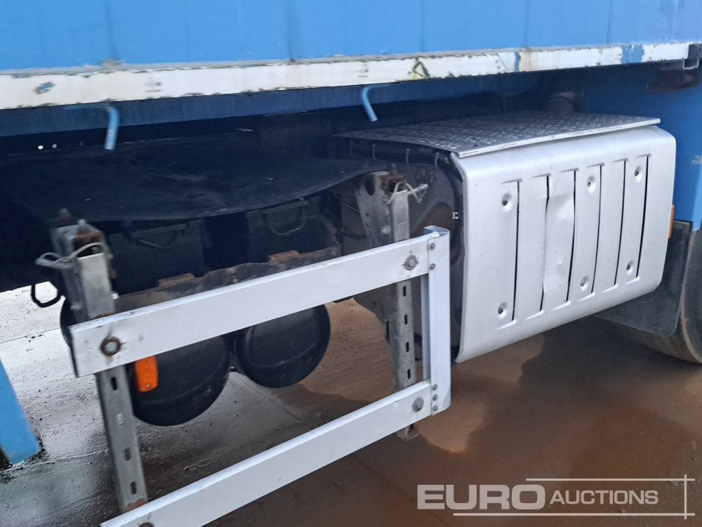 Kipper 2016 Mercedes Arocs 3240: das Bild 26 Kipper 2016 Mercedes Arocs 3240: das Bild 26