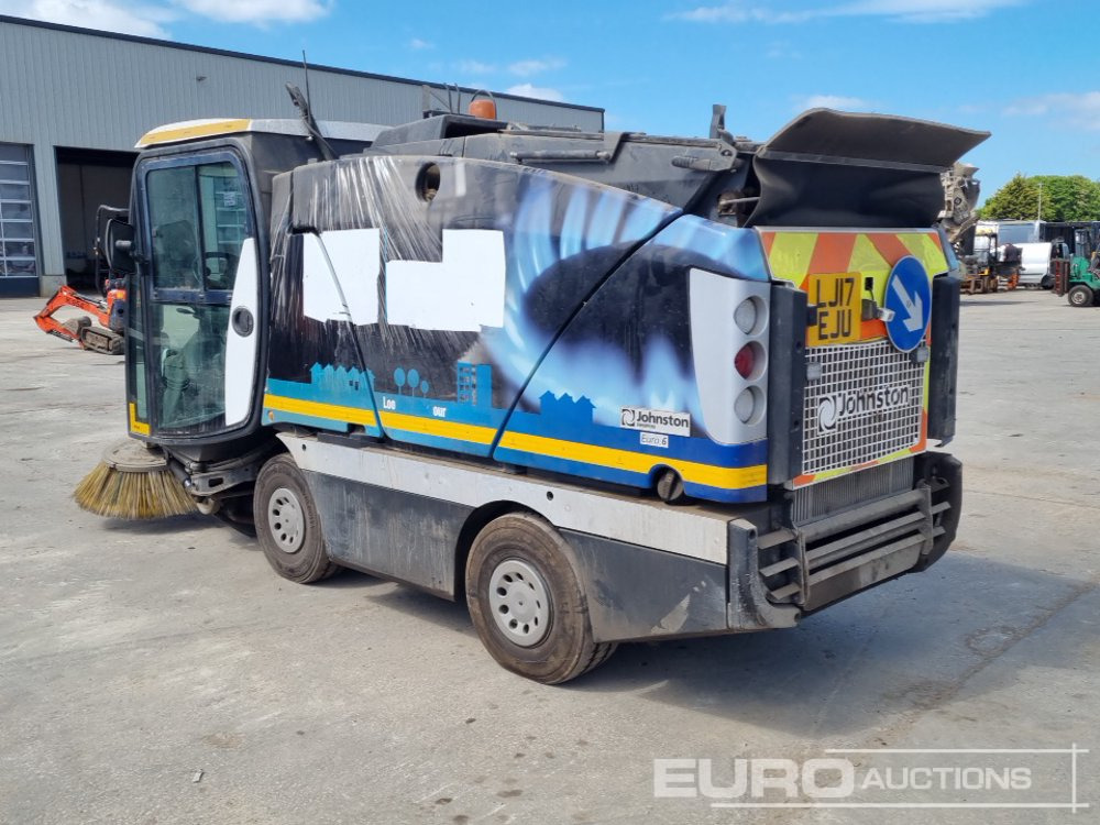 2017 Johnston 4x2 Road Sweeper, Reverse Camera, Automatic Gearbox (Category S Insurance Loss, Runs No Drive) - Kehrmaschine: das Bild 3 2017 Johnston 4x2 Road Sweeper, Reverse Camera, Automatic Gearbox (Category S Insurance Loss, Runs No Drive) - Kehrmaschine: das Bild 3