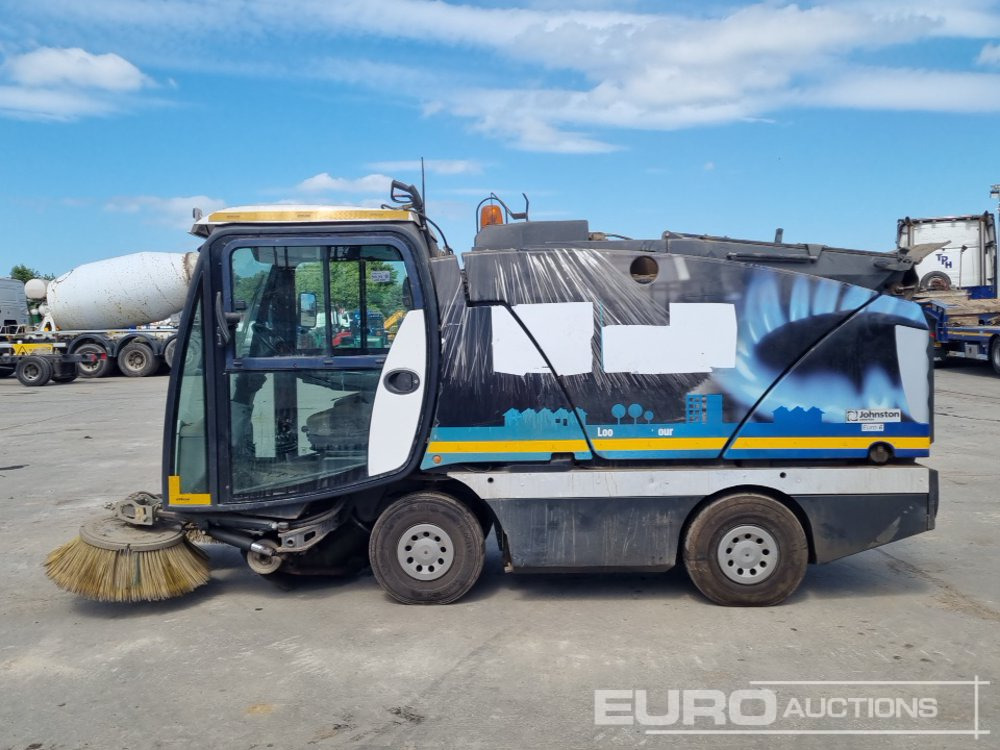 2017 Johnston 4x2 Road Sweeper, Reverse Camera, Automatic Gearbox (Category S Insurance Loss, Runs No Drive) - Kehrmaschine: das Bild 2 2017 Johnston 4x2 Road Sweeper, Reverse Camera, Automatic Gearbox (Category S Insurance Loss, Runs No Drive) - Kehrmaschine: das Bild 2