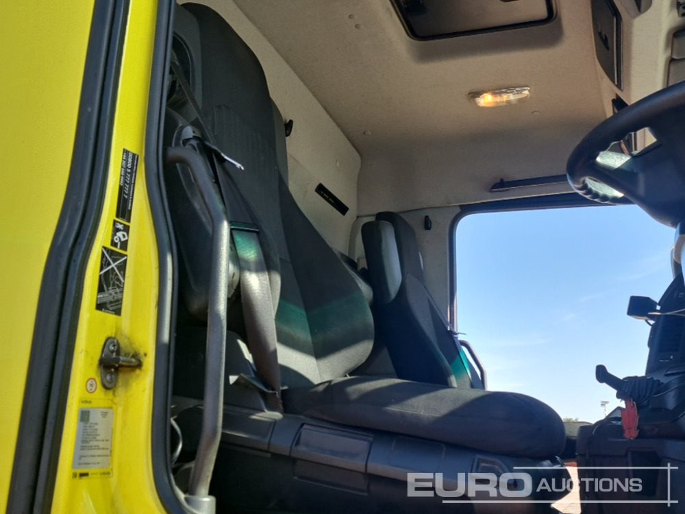 Pritsche LKW Für die Beförderung von schwere Technik 2017 Mercedes Arocs 3240: das Bild 37