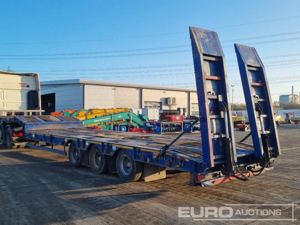 2018 McCauley Tri Axle Step Frame Low Loader Trailer, Out Riggers, Hydraulic Ramps - Tieflader Auflieger: das Bild 3 2018 McCauley Tri Axle Step Frame Low Loader Trailer, Out Riggers, Hydraulic Ramps - Tieflader Auflieger: das Bild 3
