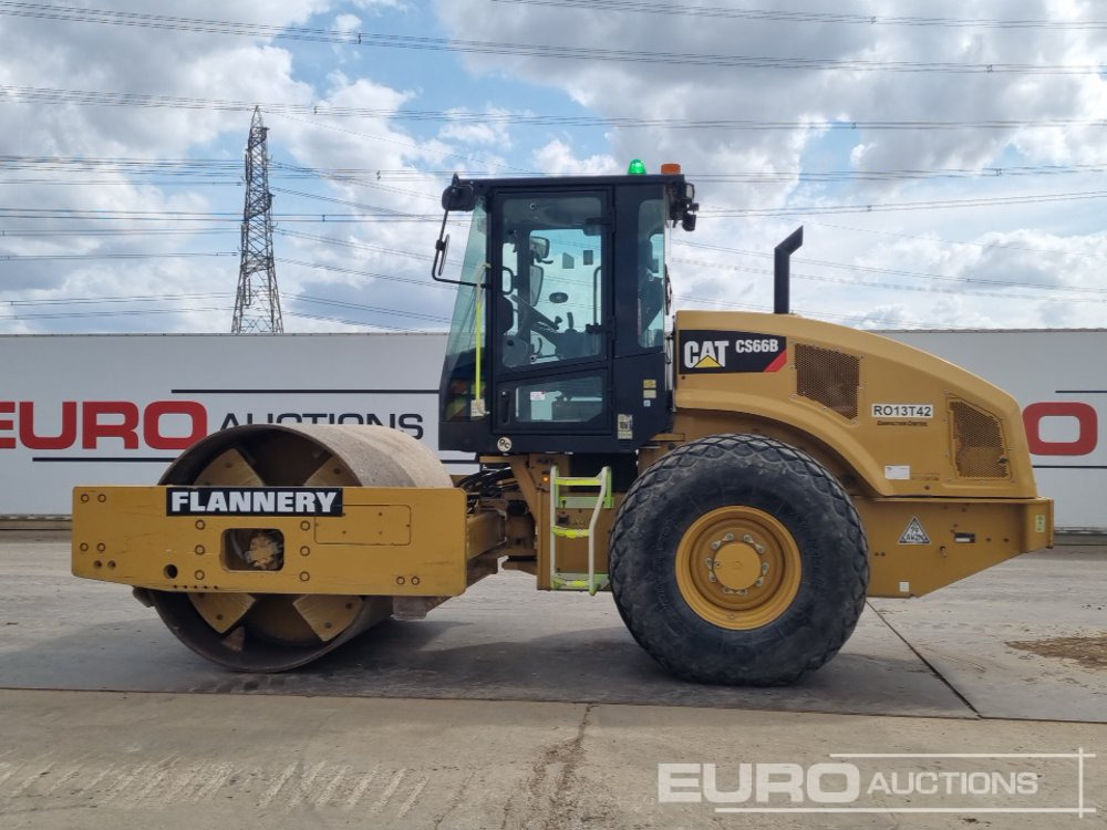 2019 CAT CS66B - Walzen: das Bild 2 2019 CAT CS66B - Walzen: das Bild 2