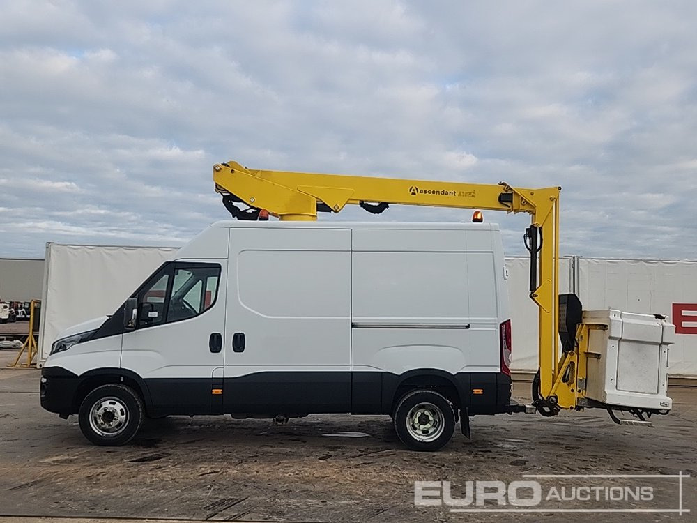 2019 Iveco Daily 50C15 - LKW mit Arbeitsbühne: das Bild 2 2019 Iveco Daily 50C15 - LKW mit Arbeitsbühne: das Bild 2