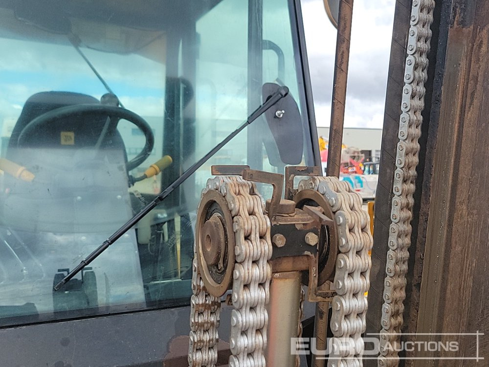 Geländestapler 2019 JCB 930-4: das Bild 15