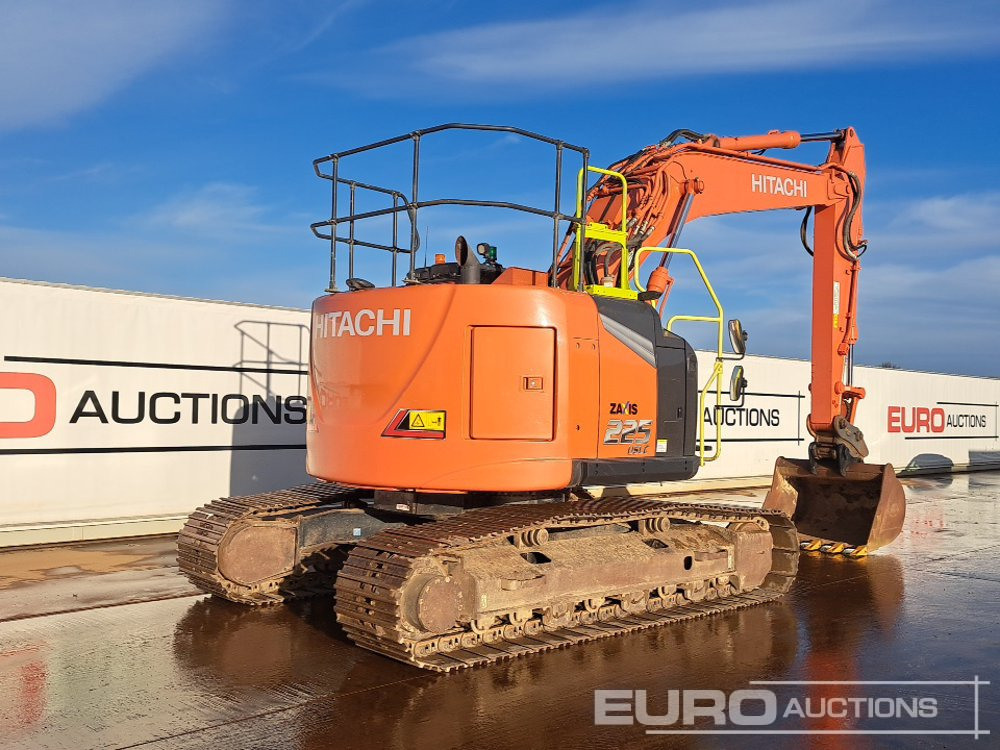 2022 Hitachi ZX225USLC-7 - Kettenbagger: das Bild 5 2022 Hitachi ZX225USLC-7 - Kettenbagger: das Bild 5