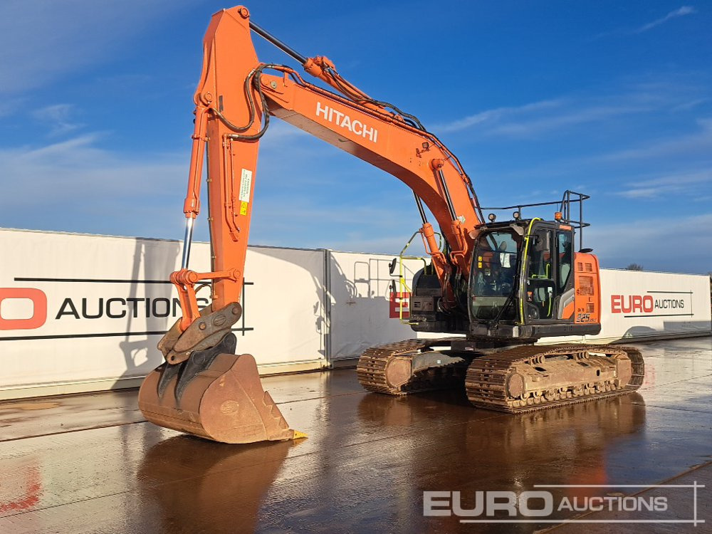 2022 Hitachi ZX225USLC-7 - Kettenbagger: das Bild 1 2022 Hitachi ZX225USLC-7 - Kettenbagger: das Bild 1
