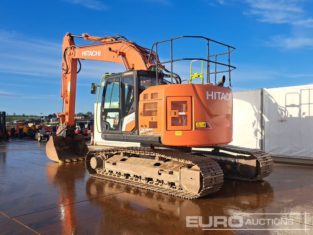 2022 Hitachi ZX225USLC-7 - Kettenbagger: das Bild 3 2022 Hitachi ZX225USLC-7 - Kettenbagger: das Bild 3
