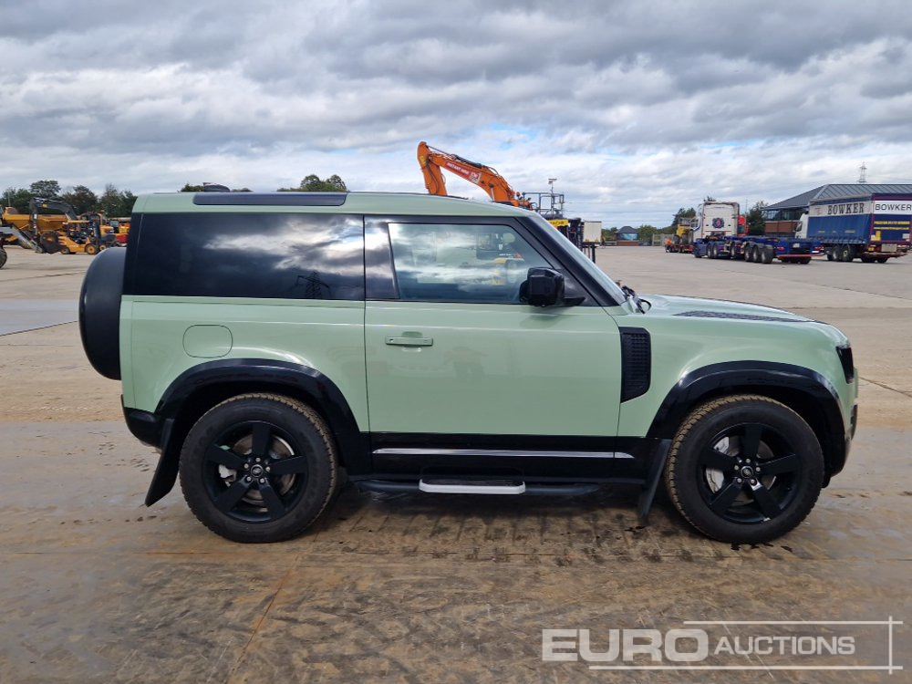 SUV/ Geländewagen 2023 Land Rover Defender 90: das Bild 6