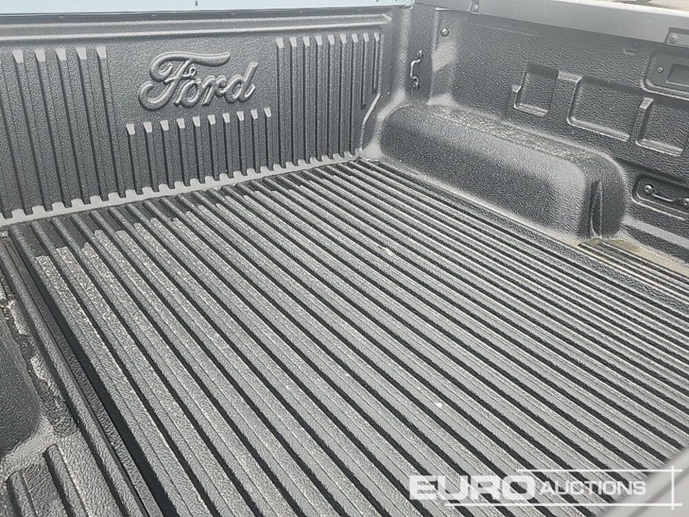 Pick-up 2025 Ford Ranger Raptor: das Bild 21 Pick-up 2025 Ford Ranger Raptor: das Bild 21