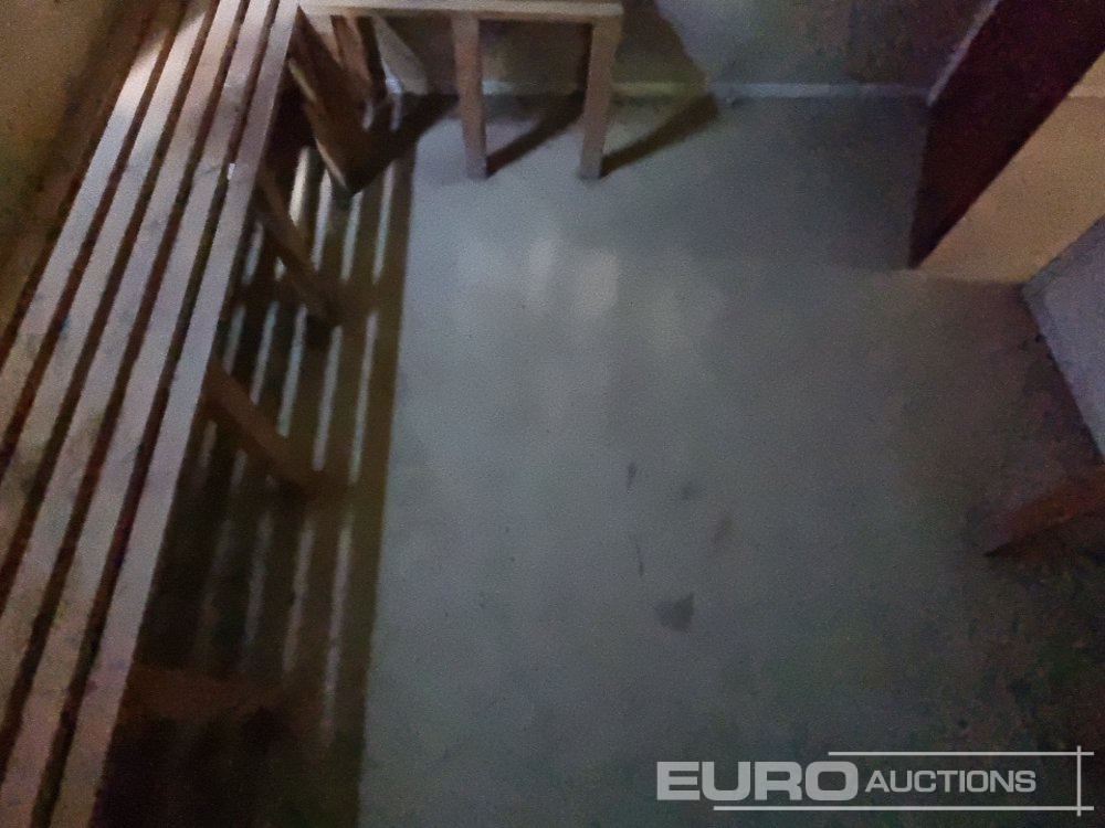 Seecontainer 30' x 10' Canteen, Drying Room (Cannot Be Reconsigned): das Bild 24