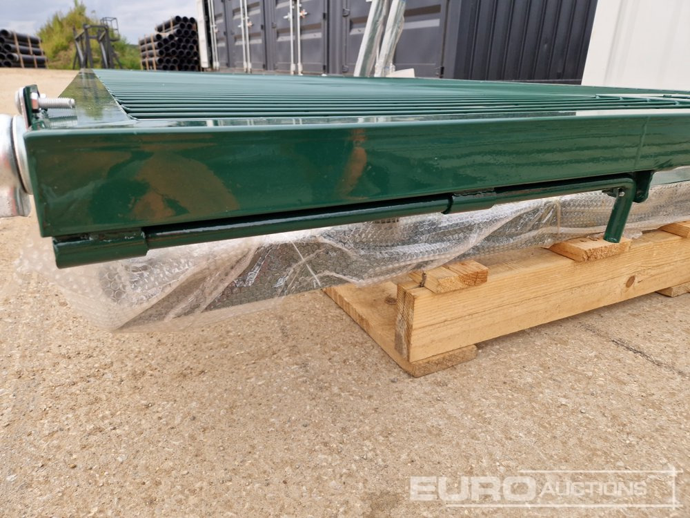 Baugeräte 3m x 2.3m Heavy Duty Galvanized Powder Coated Gate (2 of), 100mm x 100mm Post (2 of), Assembly Kit (Green): das Bild 7