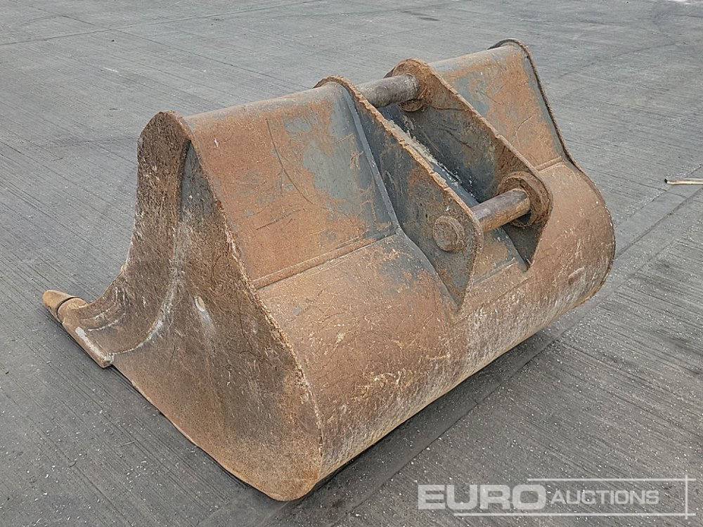 48" Scoop Bucket 65mm Pin to suit 13 Ton Excavator - Schaufel: das Bild 3 48" Scoop Bucket 65mm Pin to suit 13 Ton Excavator - Schaufel: das Bild 3