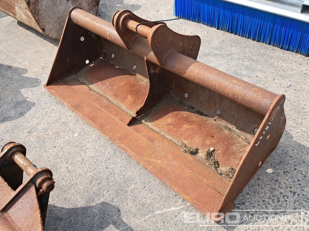 60" Ditching Bucket, 50mm Pin to suit 6-8 Ton Excavator - Schaufel: das Bild 2 60" Ditching Bucket, 50mm Pin to suit 6-8 Ton Excavator - Schaufel: das Bild 2