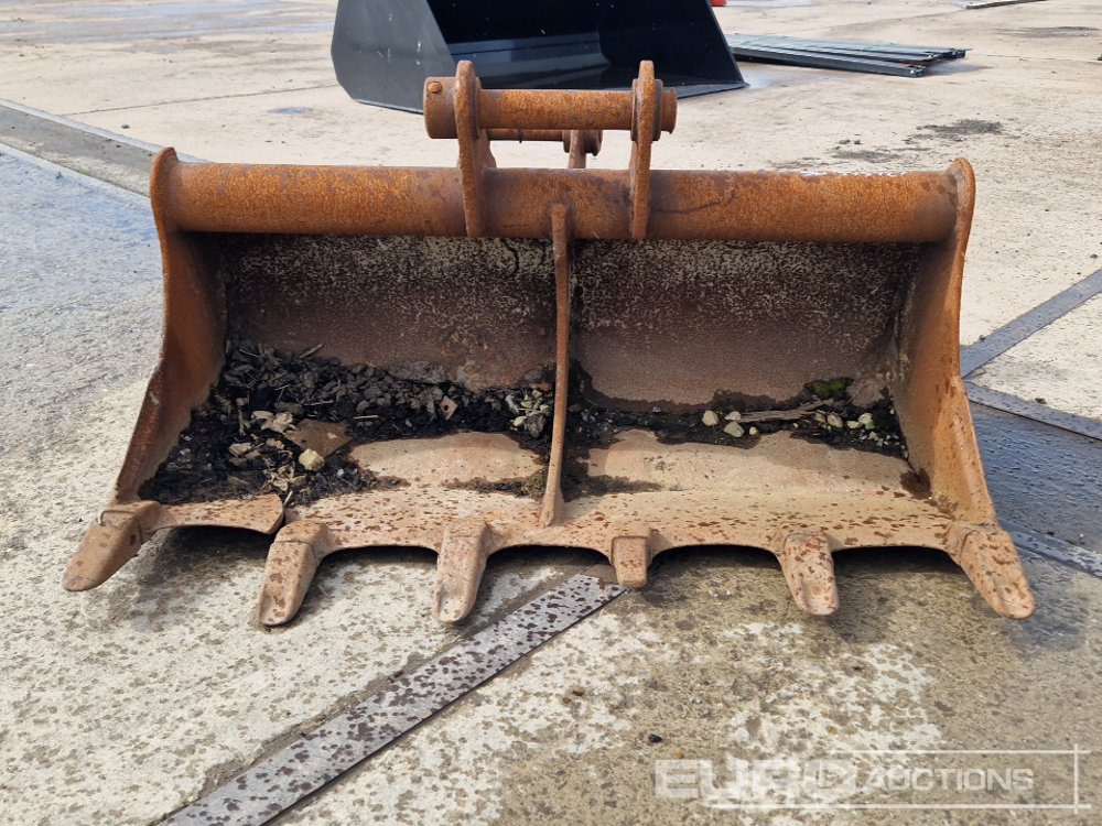 60" Toothed Ditching Bucket 65mm Pin to suit 13 Ton Excavator - Schaufel: das Bild 2 60" Toothed Ditching Bucket 65mm Pin to suit 13 Ton Excavator - Schaufel: das Bild 2