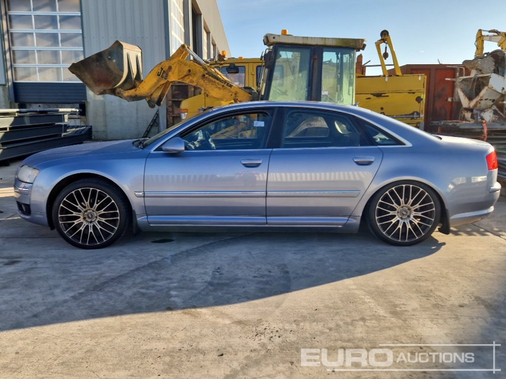 Audi A8 - PKW: das Bild 2 Audi A8 - PKW: das Bild 2