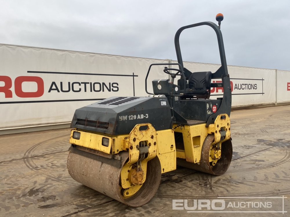 Bomag BW120AD-3 - Walzen: das Bild 1 Bomag BW120AD-3 - Walzen: das Bild 1