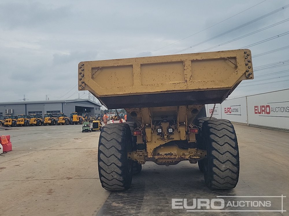 CAT 725 - Knickgelenkter Dumper: das Bild 4 CAT 725 - Knickgelenkter Dumper: das Bild 4