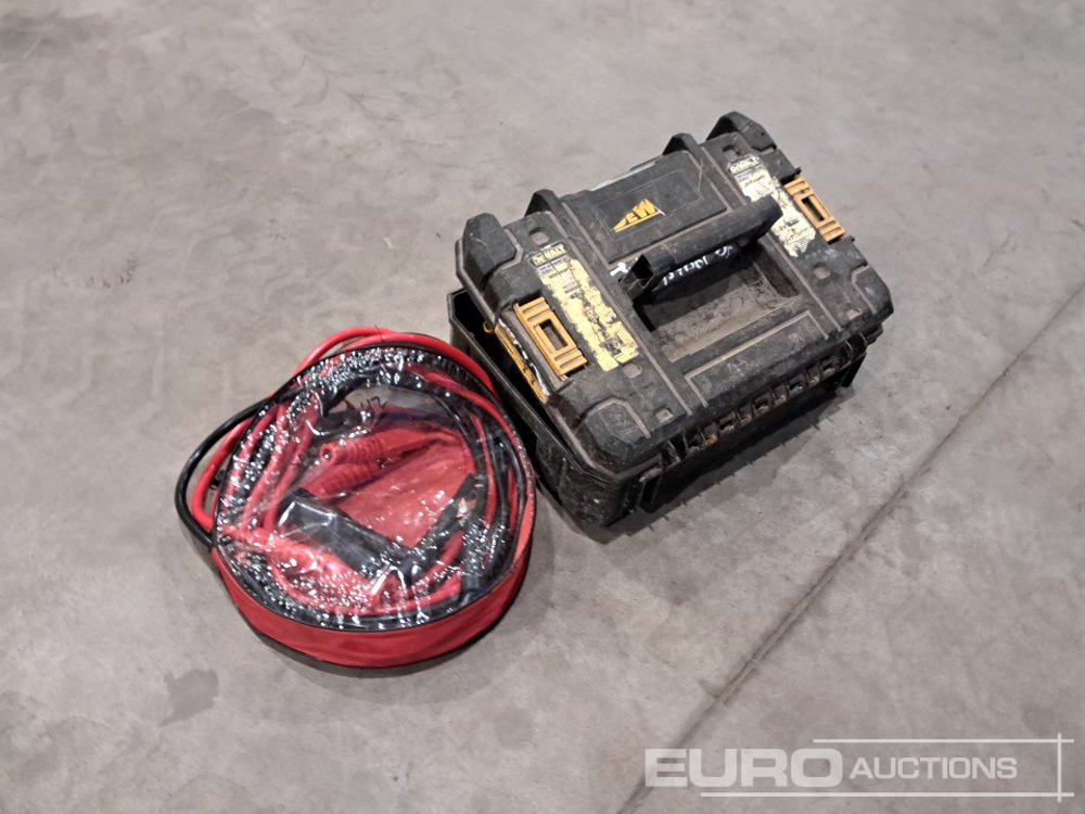 Dewalt 18 Volt Re-cip Saw, Drill, Light, 3 x Batterys (No Charger) & Jump Leads - Werkstattgerät: das Bild 3 Dewalt 18 Volt Re-cip Saw, Drill, Light, 3 x Batterys (No Charger) & Jump Leads - Werkstattgerät: das Bild 3