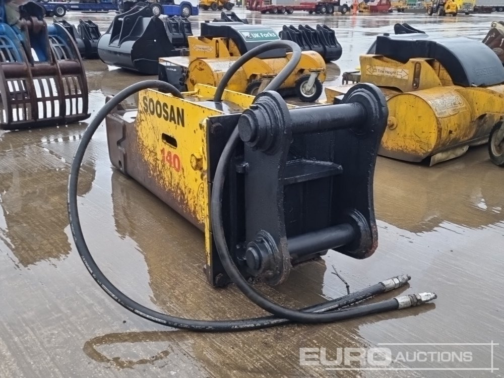 Doosan 140 - Hydraulikhammer: das Bild 3 Doosan 140 - Hydraulikhammer: das Bild 3