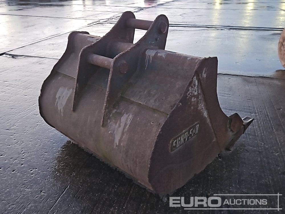 Euro Fab 54" Digging Bucket 65mm Pin to suit 13 Ton Excavator - Schaufel: das Bild 5 Euro Fab 54" Digging Bucket 65mm Pin to suit 13 Ton Excavator - Schaufel: das Bild 5