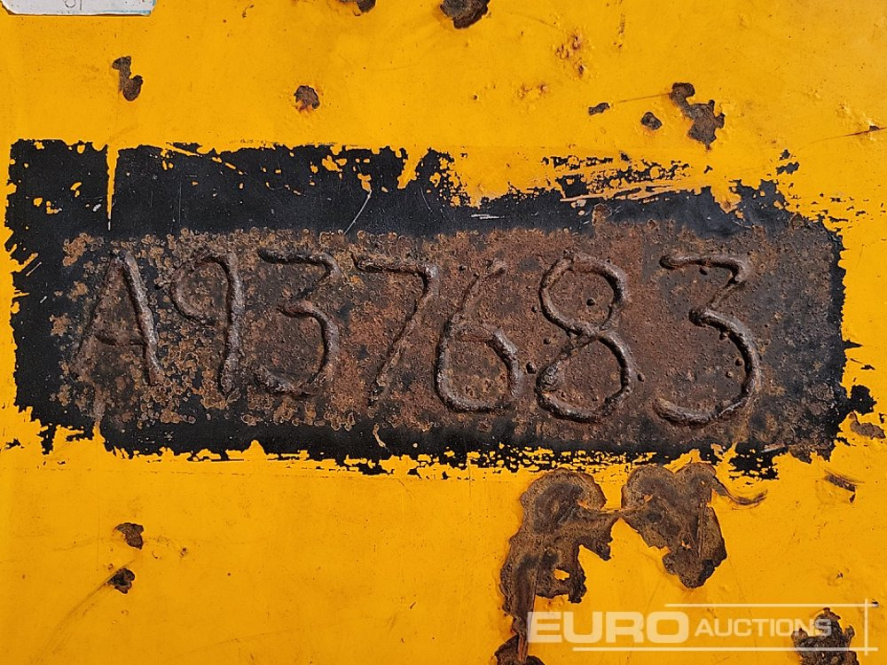 Flurförderzeug 2018 JCB SC240: das Bild 23