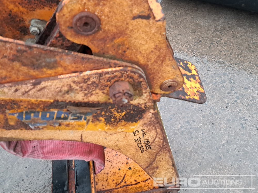 Flurförderzeug Probst Kerb and Pipe Lifter: das Bild 7 Flurförderzeug Probst Kerb and Pipe Lifter: das Bild 7