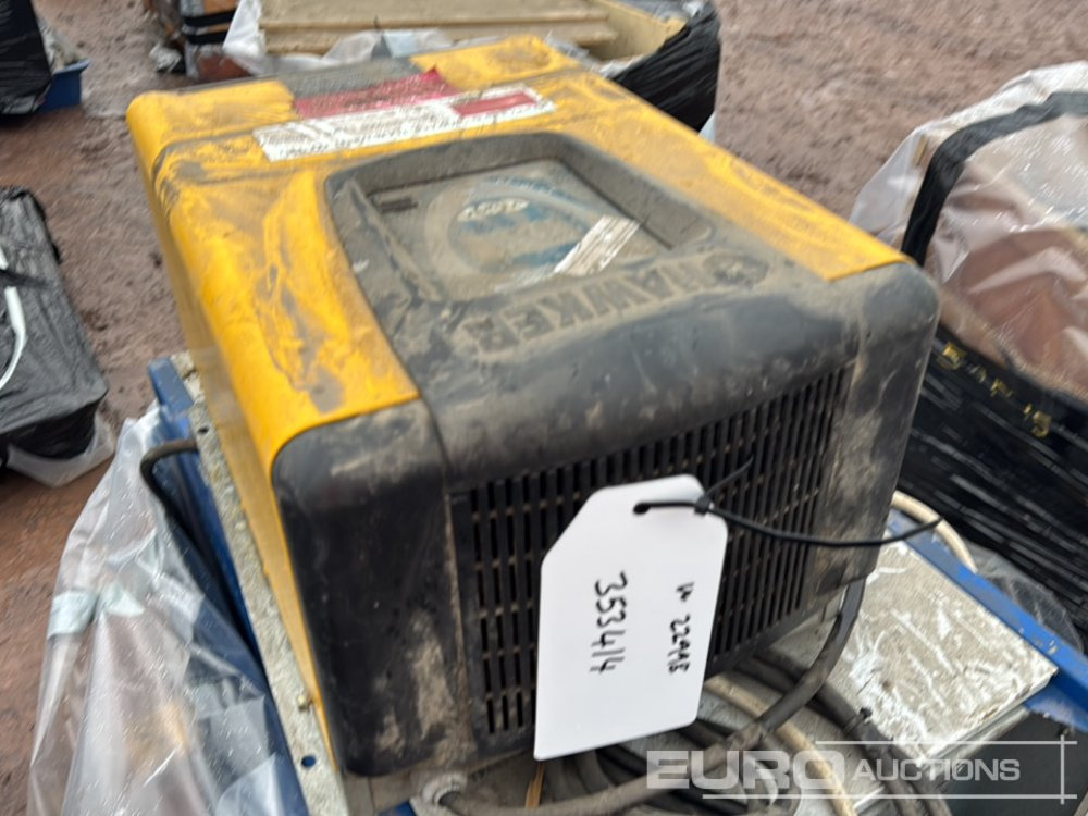 Forklift Battery Charger (2 of) - Batterie für Gabelstapler: das Bild 5 Forklift Battery Charger (2 of) - Batterie für Gabelstapler: das Bild 5