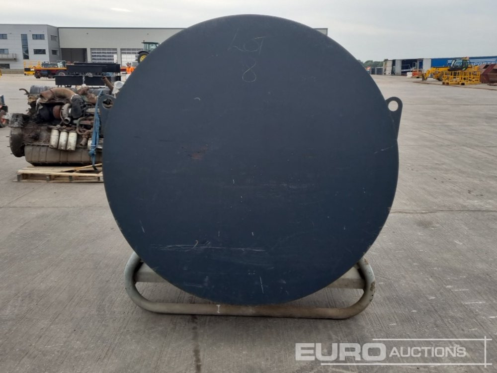 Fuel Proof 2000 Litre Bunded Fuel bowser, Eletric Pump, Fuel Meter - Lagertank: das Bild 4 Fuel Proof 2000 Litre Bunded Fuel bowser, Eletric Pump, Fuel Meter - Lagertank: das Bild 4