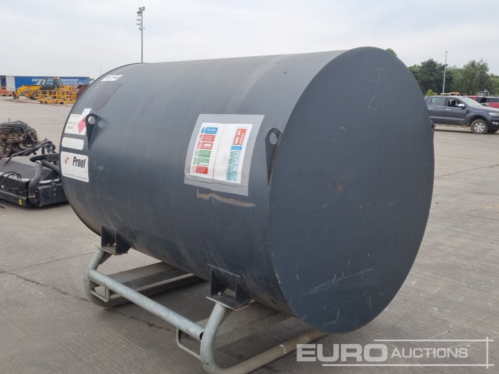 Fuel Proof 2000 Litre Bunded Fuel bowser, Eletric Pump, Fuel Meter - Lagertank: das Bild 3 Fuel Proof 2000 Litre Bunded Fuel bowser, Eletric Pump, Fuel Meter - Lagertank: das Bild 3