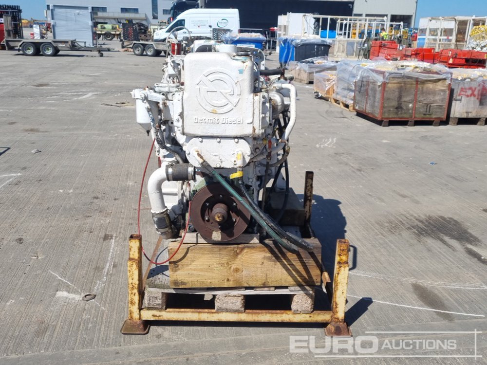 Motor GM 6 Cylinder Engine: das Bild 8
