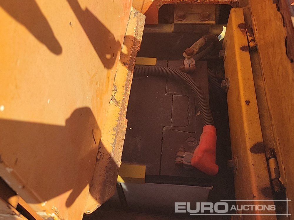 Raupendumper Hitachi EG40R: das Bild 22